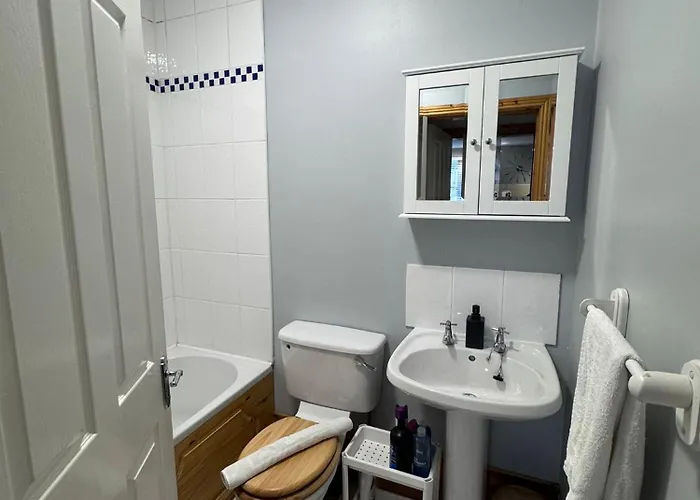 Modern Good Distance From And Airport 4people Lägenhet Dublin