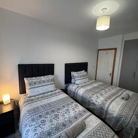 Apartment Modern Good Distance From And Airport 4people Dublin